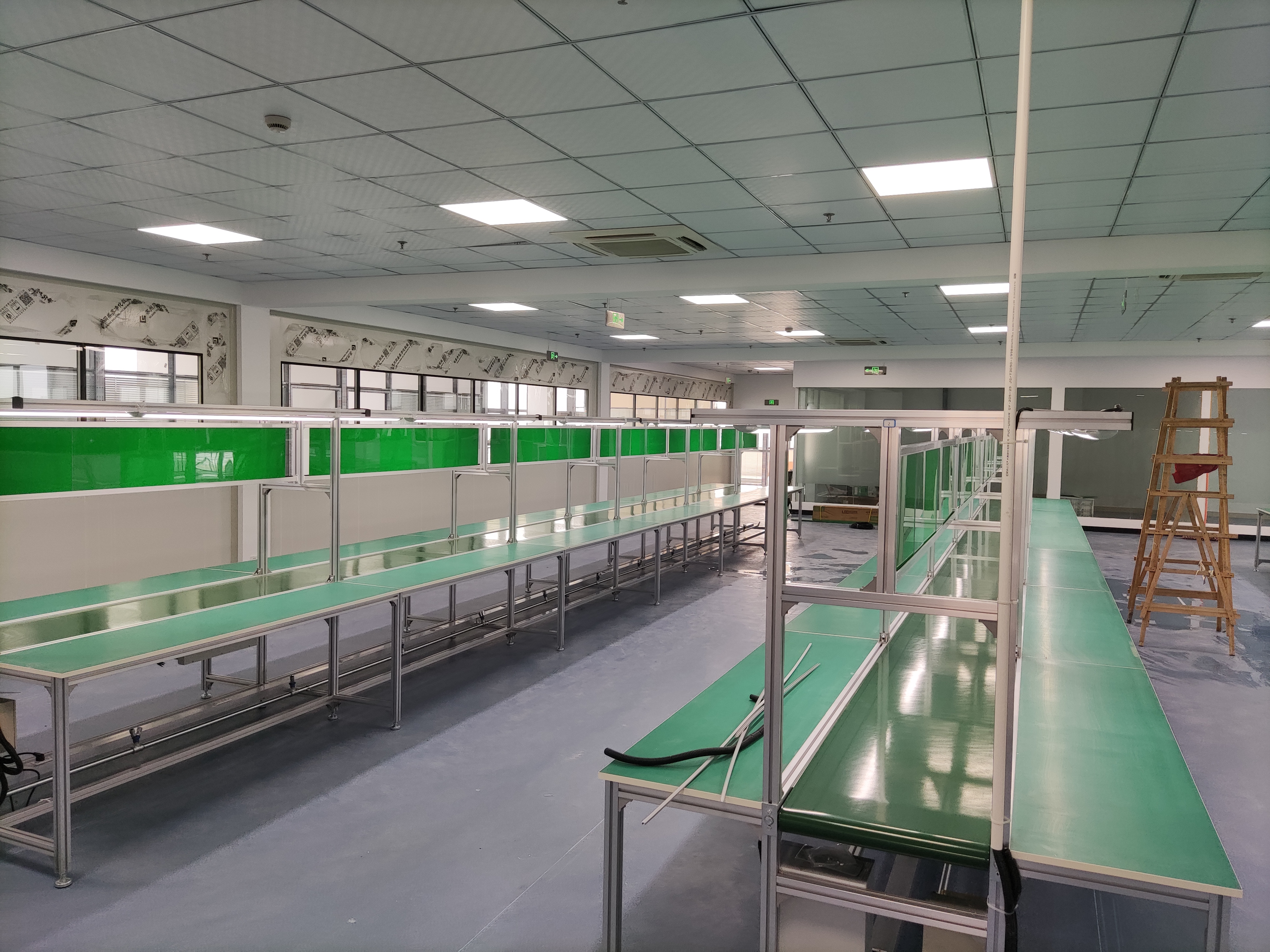 工作臺(tái)流水線