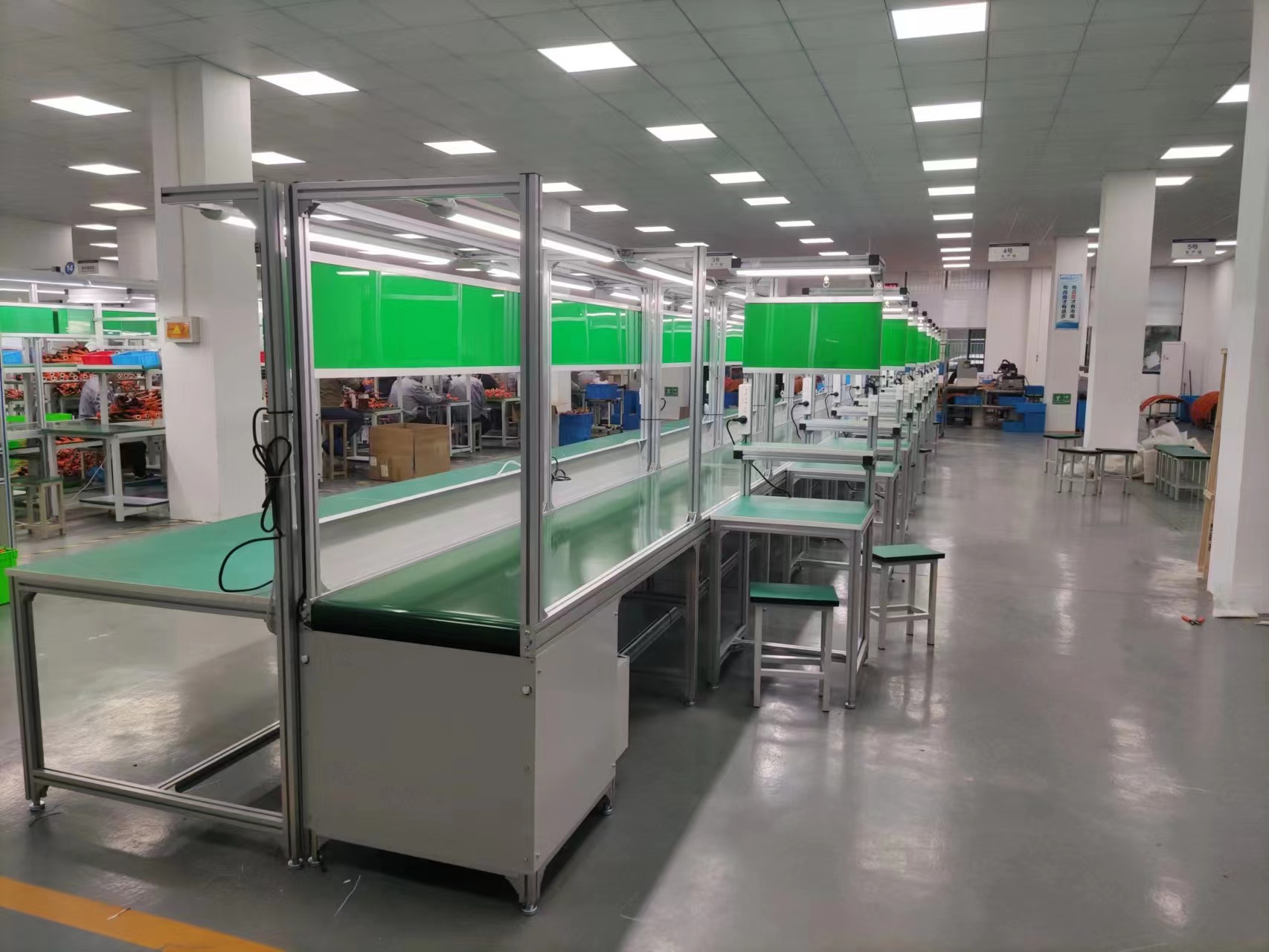 流水線工作臺(tái)